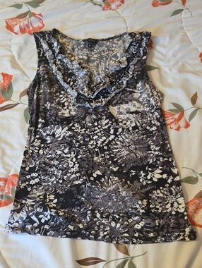3/$20 Express Floral Print Ruffle Cowl Neck Tank Top in Black and White